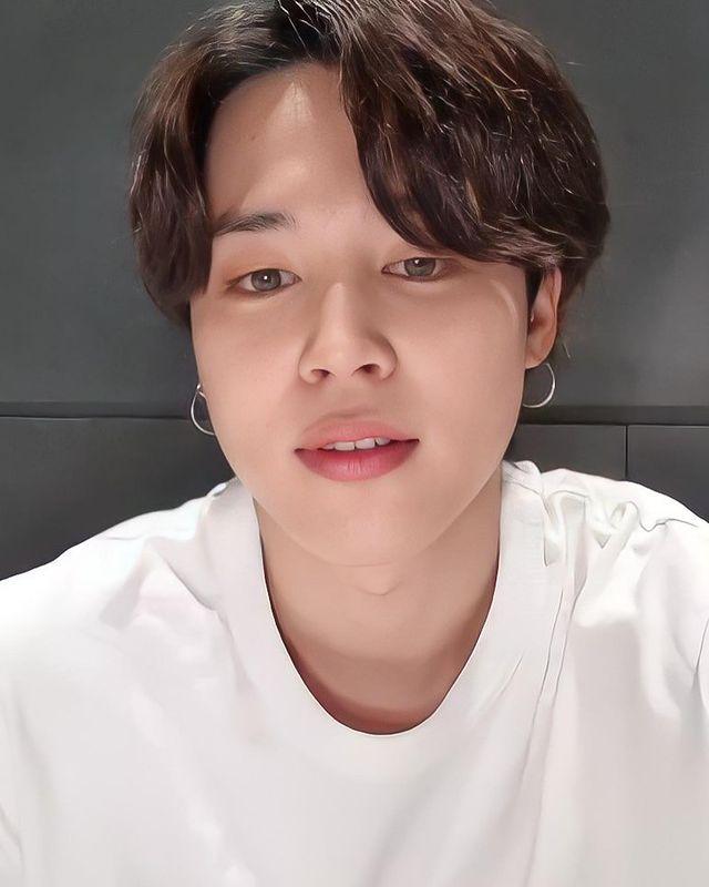 9+ Pictures of Jimin Without Makeup Looks - Fashion Chandigarh