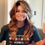 9 Stunning Pictures of Shania Twain without Makeup