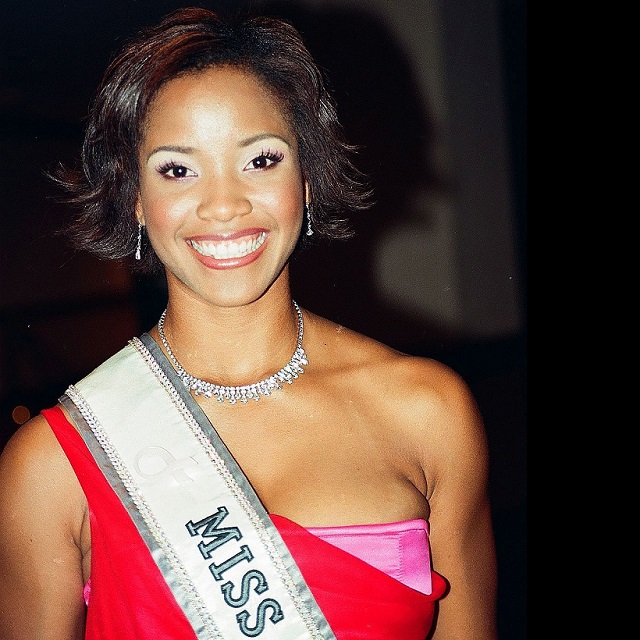 Miss_USA_2002_Shauntay_Hinton